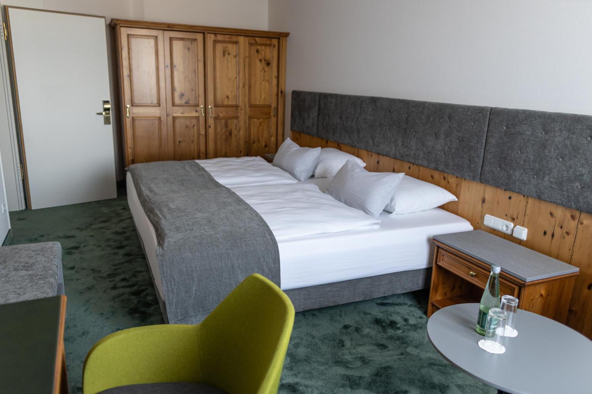 Hotel Gut Matheshof, BW Signature Collection Rieden  Екстериор снимка