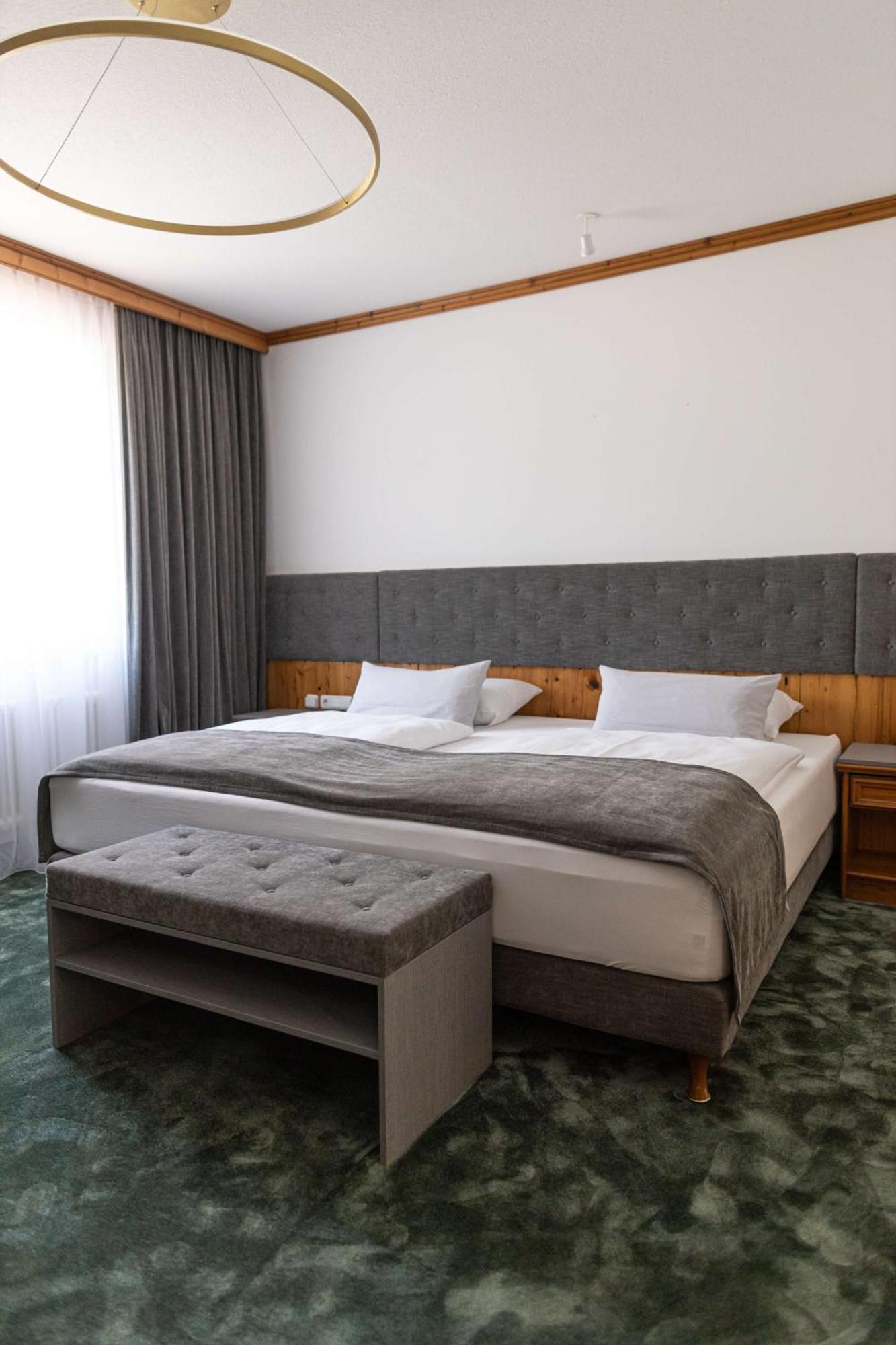Hotel Gut Matheshof, BW Signature Collection Rieden  Екстериор снимка