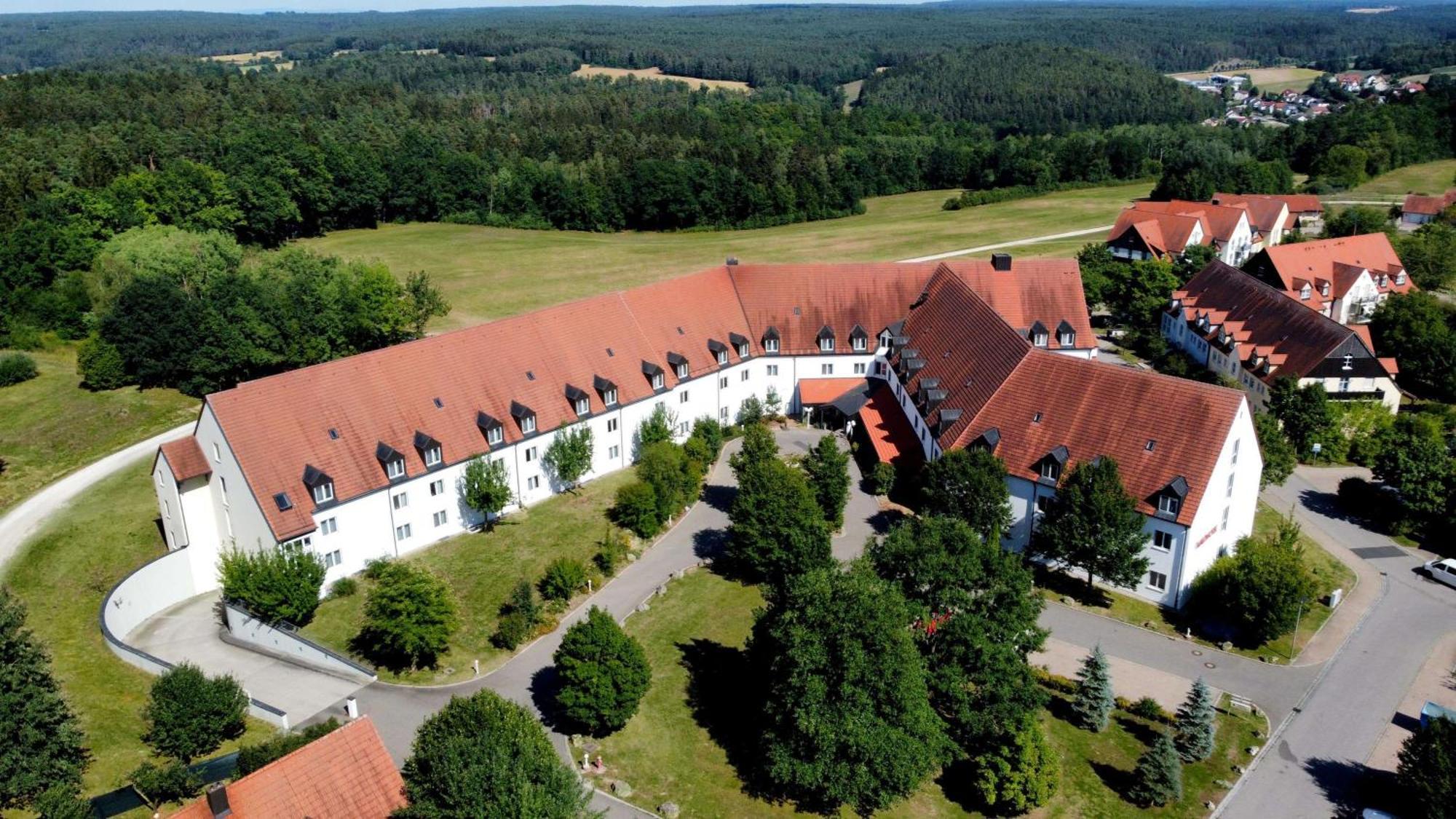 Hotel Gut Matheshof, BW Signature Collection Rieden  Екстериор снимка