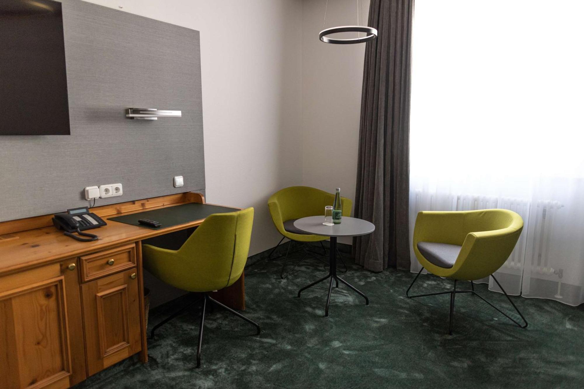 Hotel Gut Matheshof, BW Signature Collection Rieden  Екстериор снимка