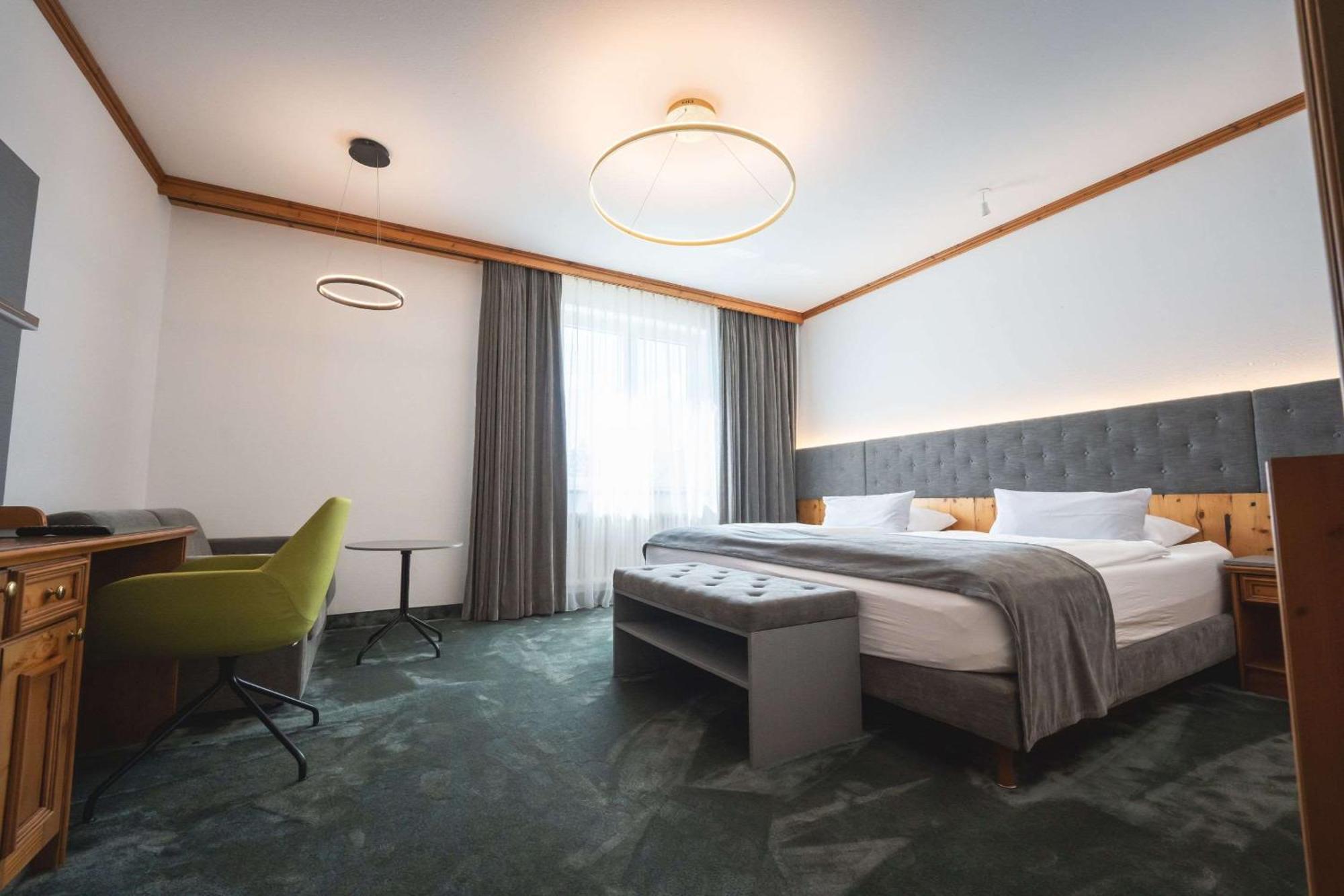 Hotel Gut Matheshof, BW Signature Collection Rieden  Екстериор снимка