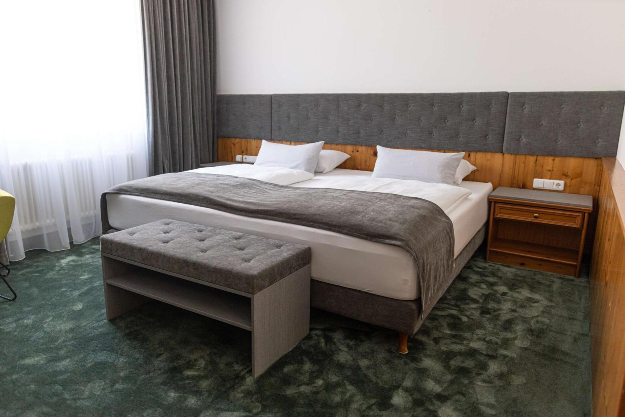 Hotel Gut Matheshof, BW Signature Collection Rieden  Екстериор снимка